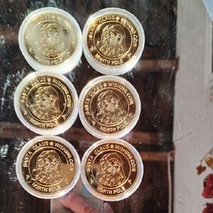 Mint Cased Santa Claus Wishing Coins(6)